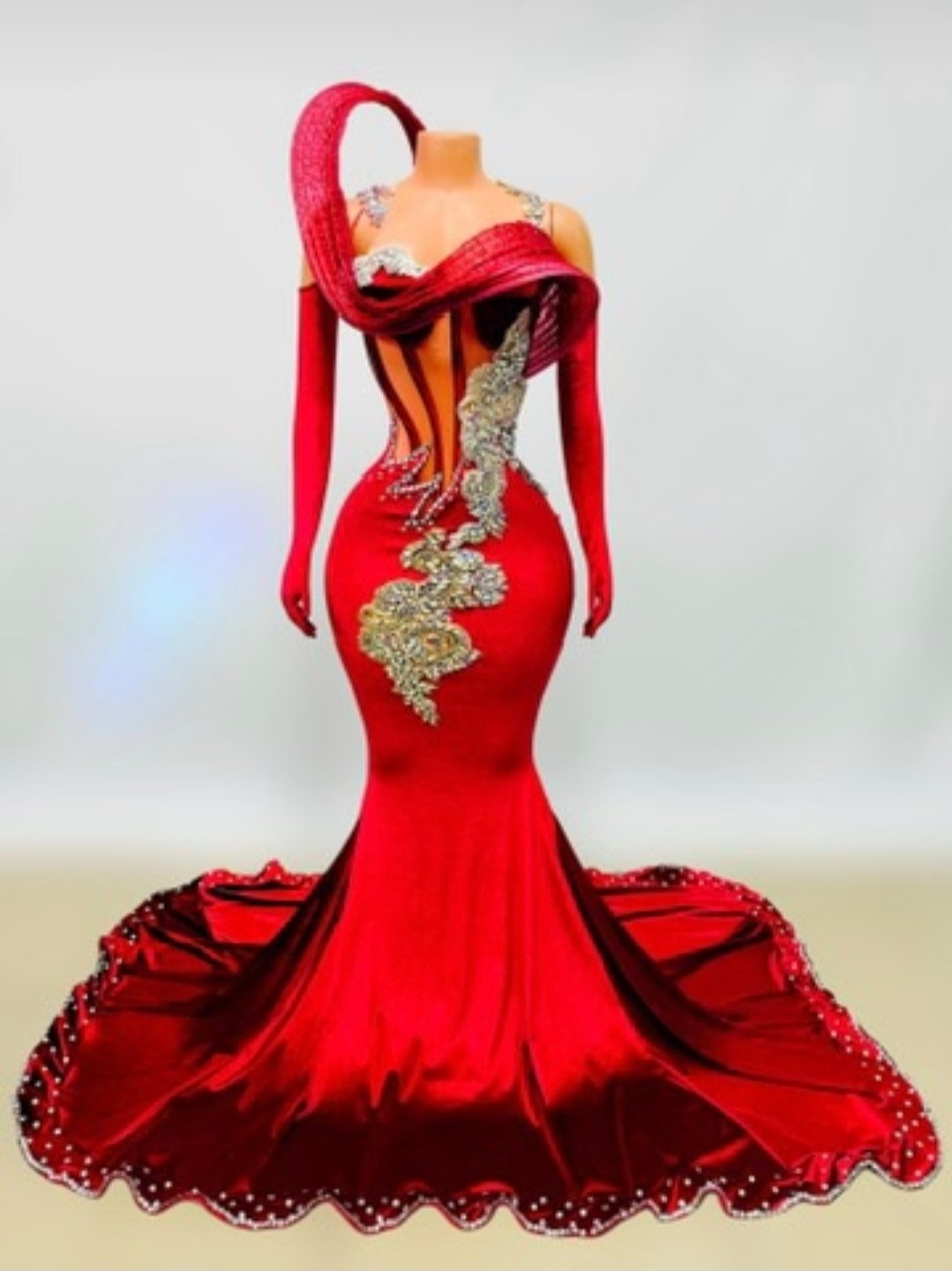 Scarlet photo 3