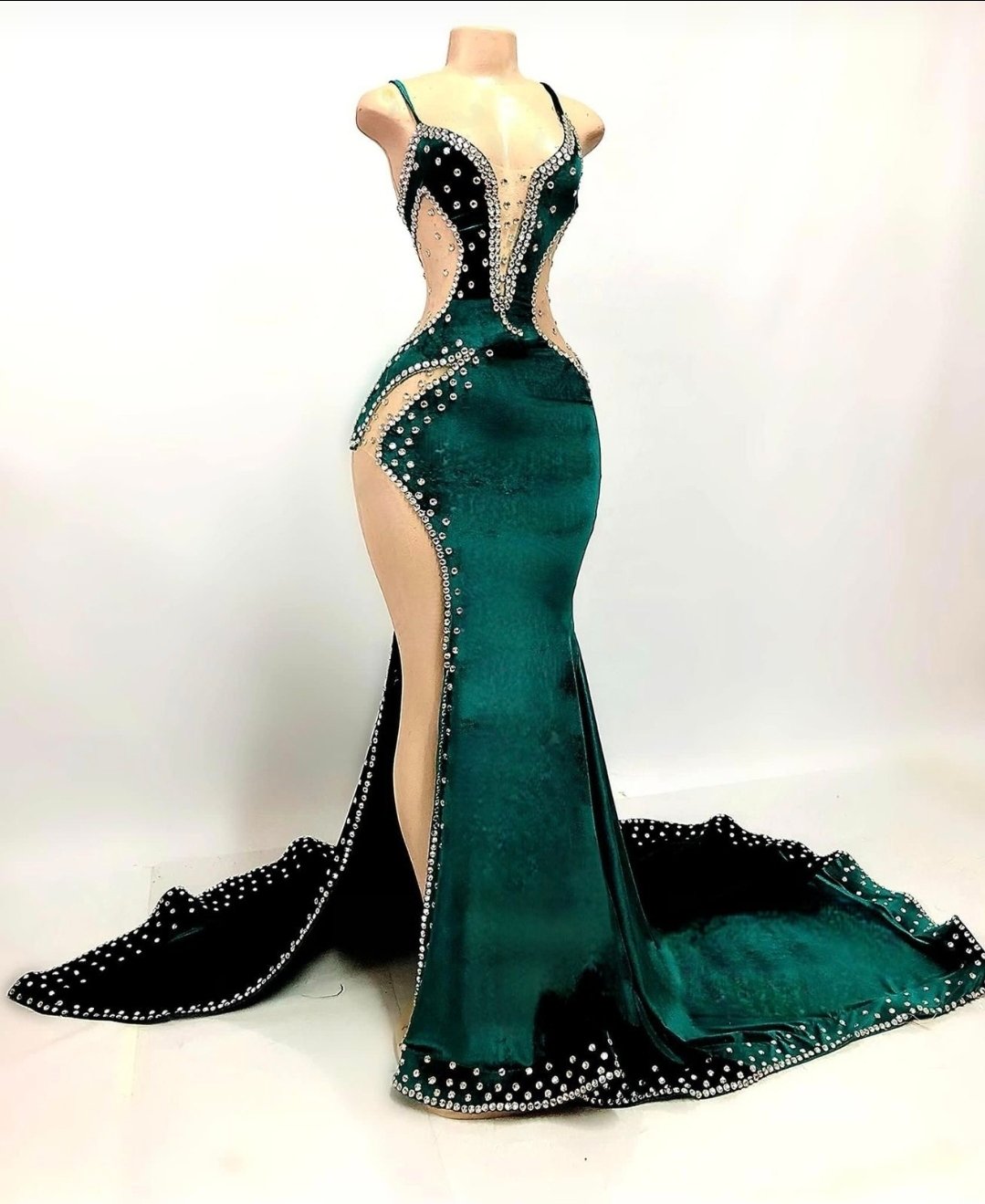 Velvet Queen photo 2